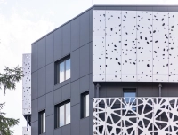 Exterior facade cladding material types and their distinct features: Key information you need to know.